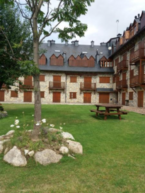 Appartement au Pla de l'Ermita dans la Vallée de BoÏ , Pyrénées Catalanes